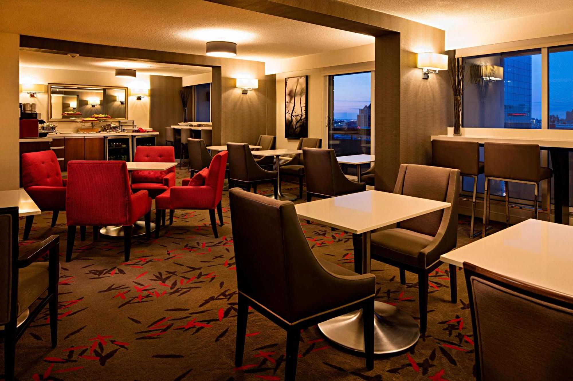 Delta Hotels by Marriott Winnipeg Exteriör bild